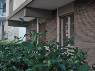 Beside Airport Ξενοδοχείο Πίζα 2*,
